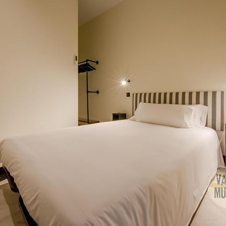 Iconic Apt En Plena Plaza Del Carmen Para 4Pax E3 Madrid Kültér fotó