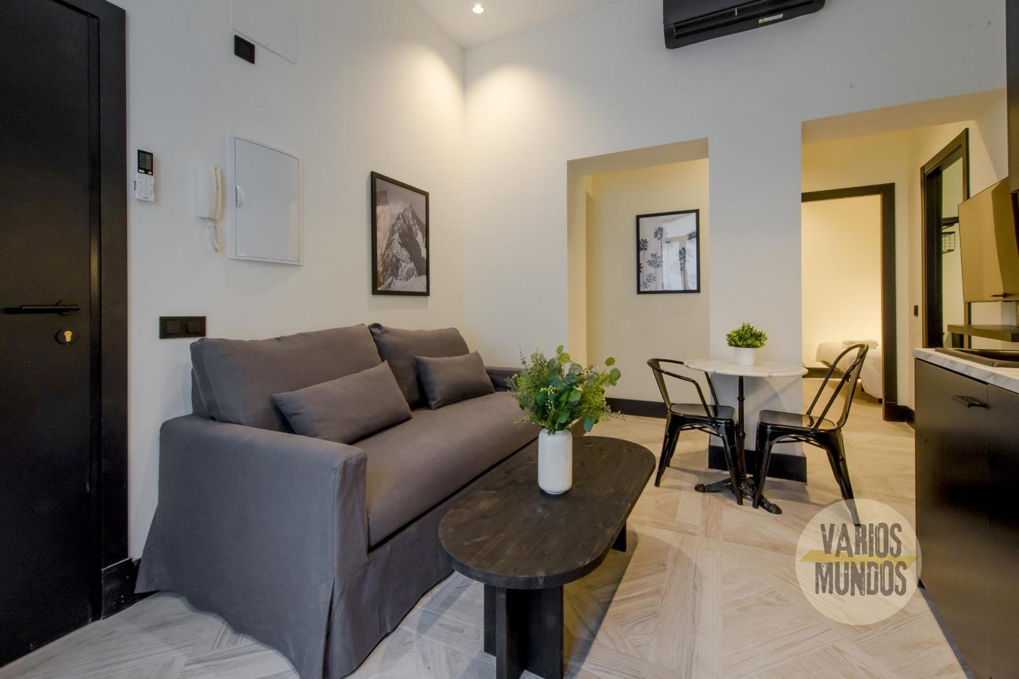 Iconic Apt En Plena Plaza Del Carmen Para 4Pax E3 Madrid Kültér fotó