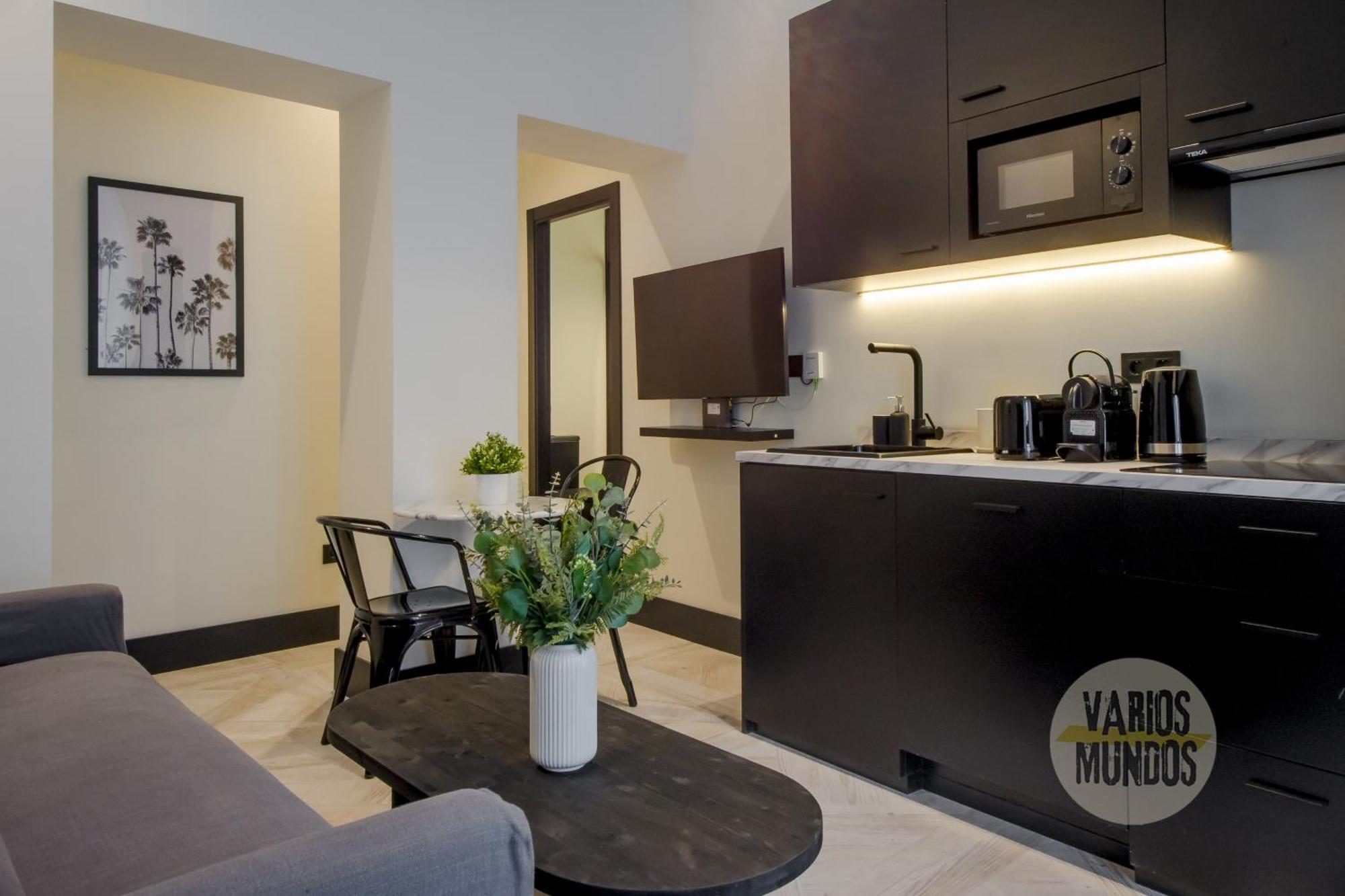 Iconic Apt En Plena Plaza Del Carmen Para 4Pax E3 Madrid Kültér fotó